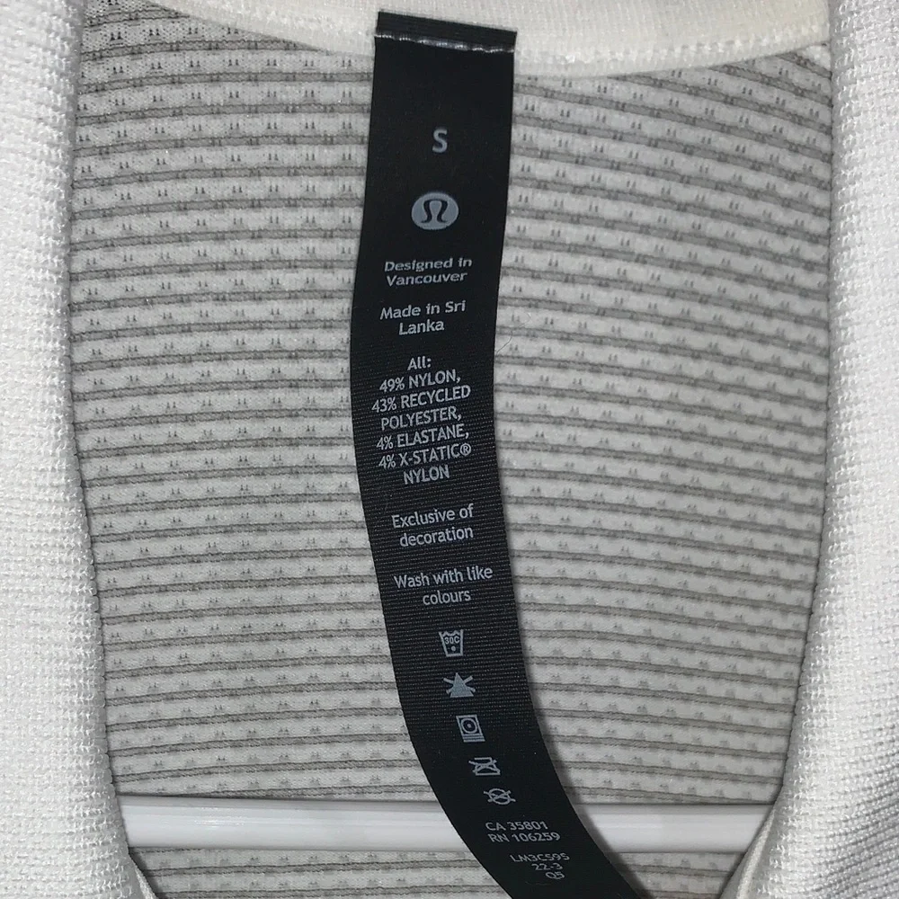Lululemon Athletica Classic White Polo - Picture 3 of 5